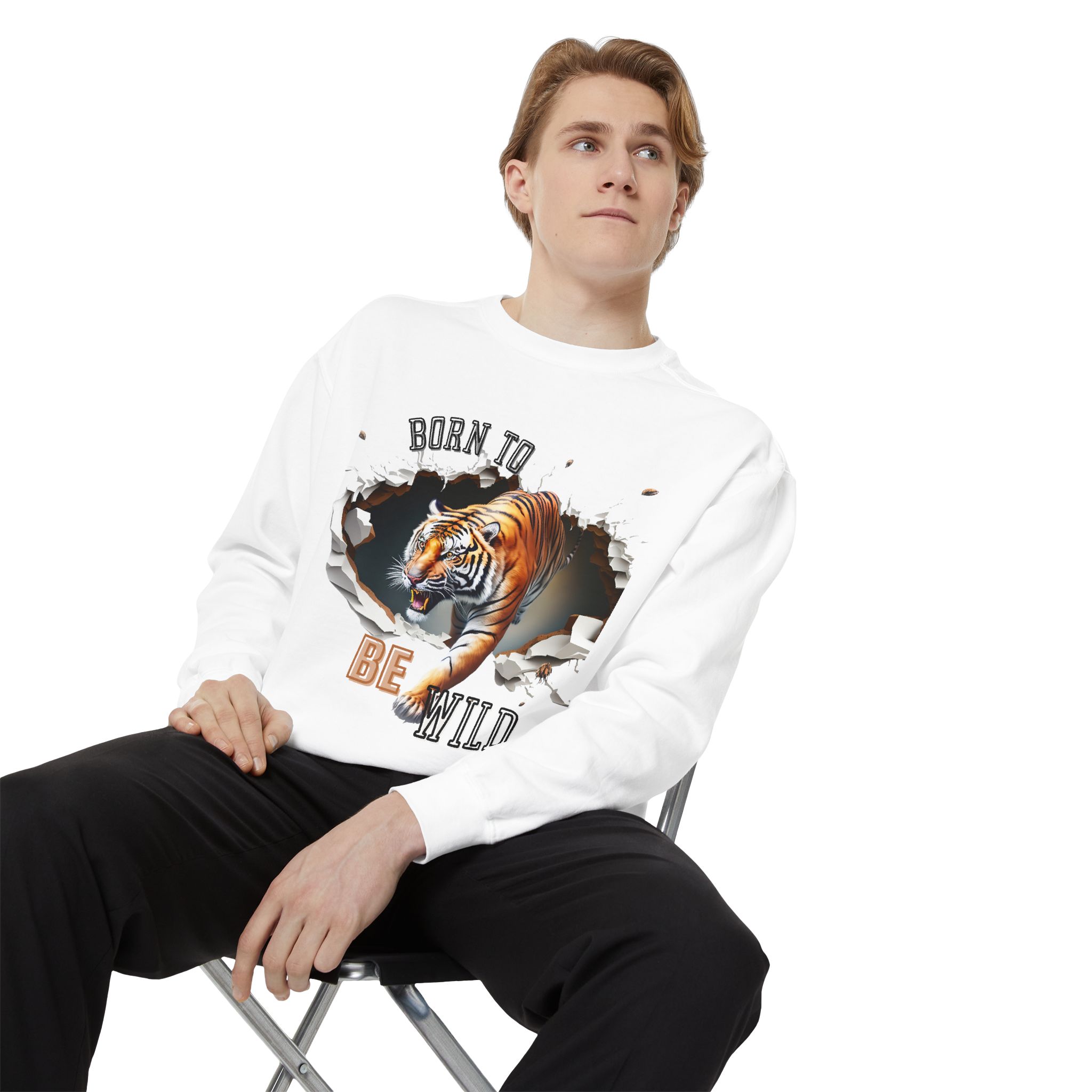 Lovely Big Cat designs on Sweatshirt - Image 7