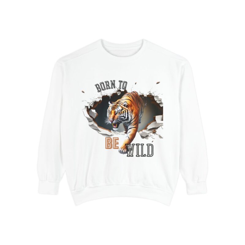 Lovely Big Cat designs on Sweatshirt